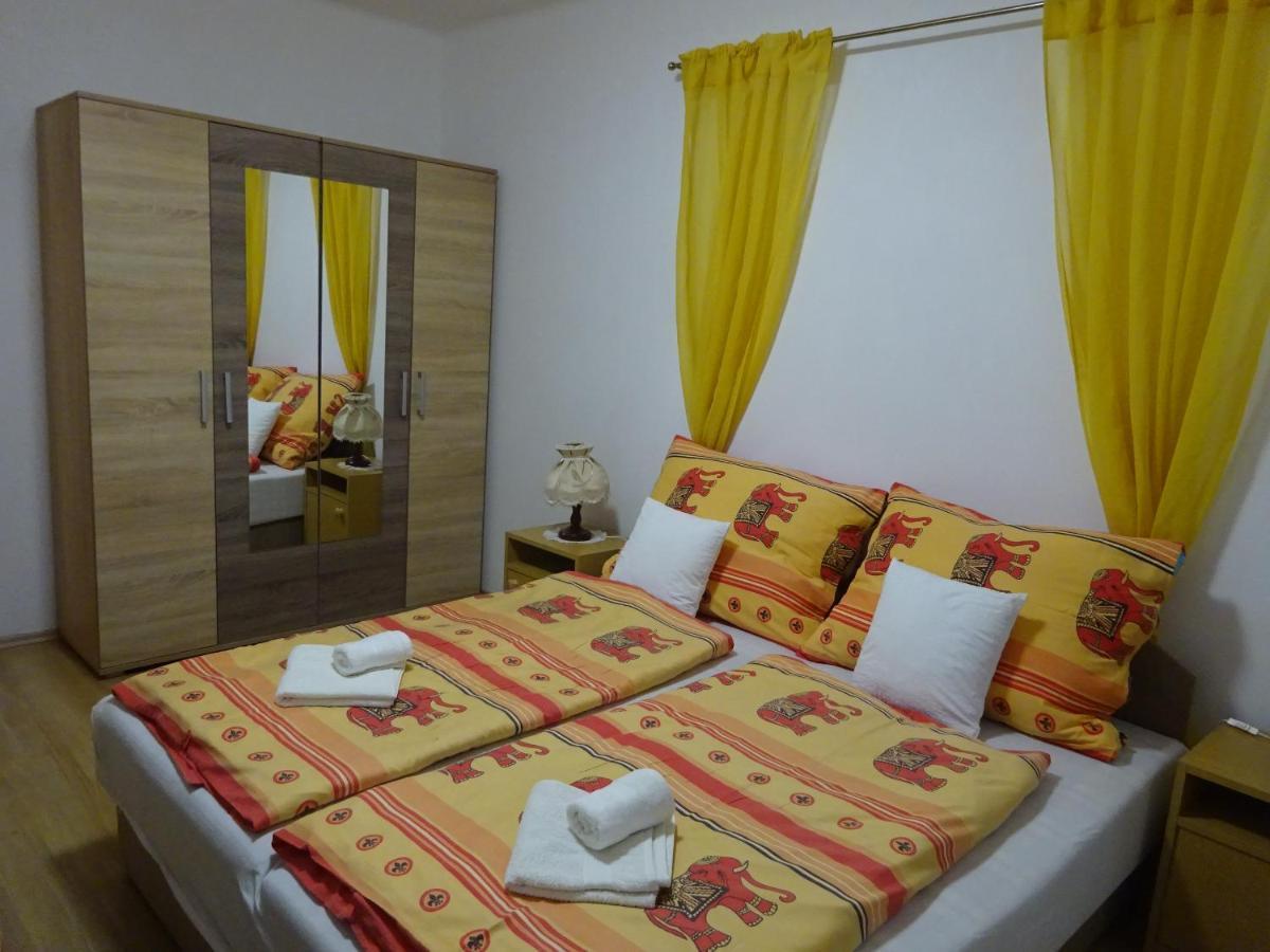 Апартаменты Era Apartman Харканы Экстерьер фото