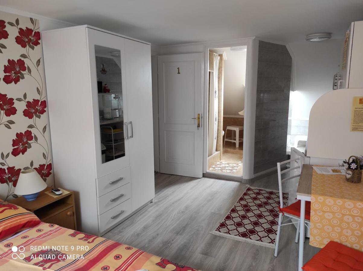 Апартаменты Era Apartman Харканы Экстерьер фото